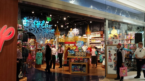 Disney Store Thousand Oaks