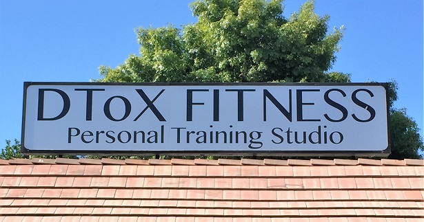 DToX Fitness - Signage