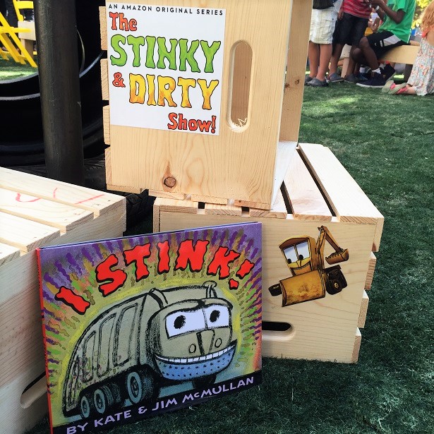 Stinky and Dirty Show_Stink Book