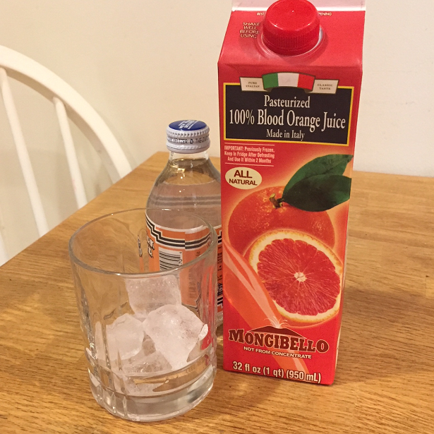 Monigibello Juice glass with ice