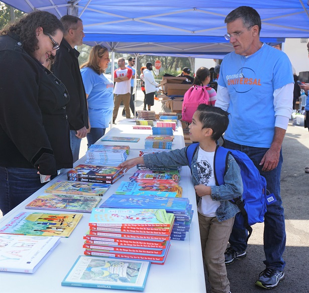 Day of Giving reading books