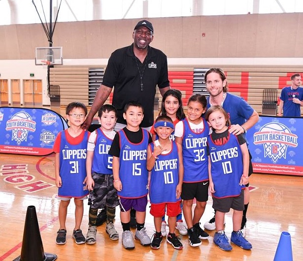 LA Clippers Youth B-ball Coaches with kids