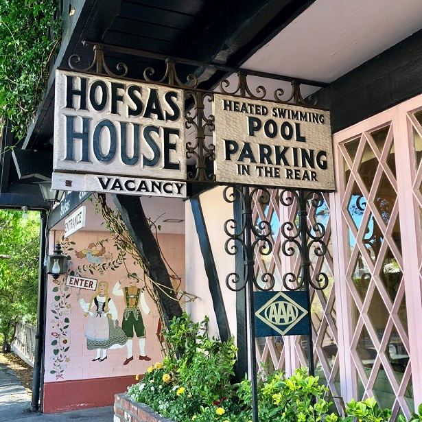Hofsas House Hotel_signage