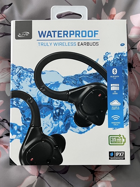 Fab Fall Finds - Waterproof Earbuds