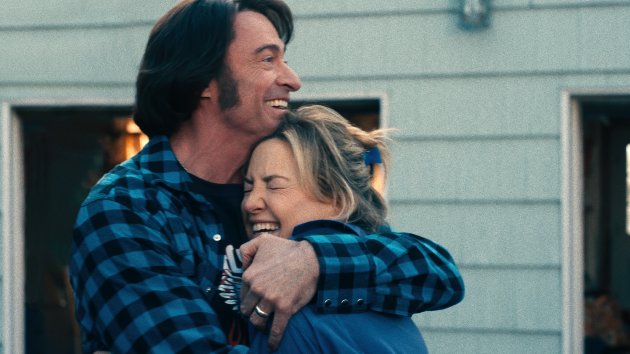 Song Sung Blue PVOD_STILL_7