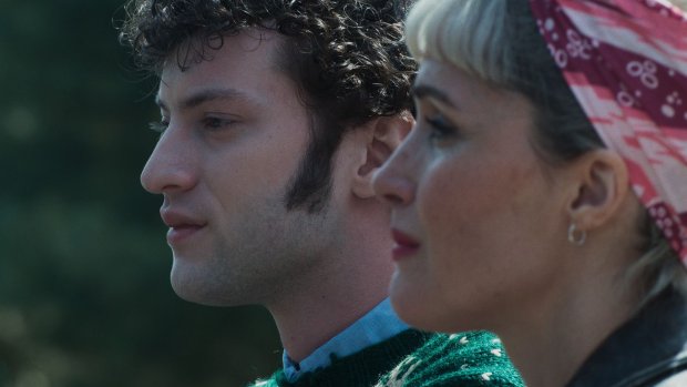 Rose_Byrne_and_Dominic_Sessa_in_TOW_Courtesy_of_roadside_Attractions_jpg_195e41e248